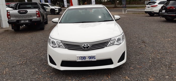 2014 Toyota ASV50R-DETDKQ 306248002 ALTISE Diamond White 061