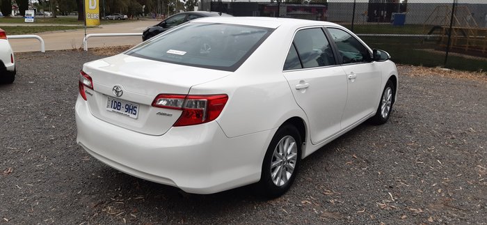 2014 Toyota ASV50R-DETDKQ 306248002 ALTISE Diamond White 061