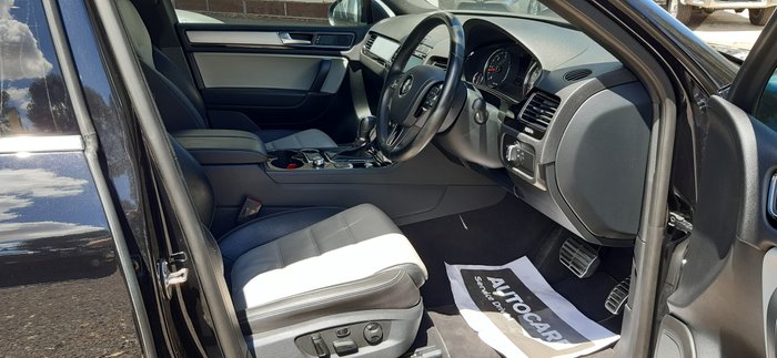 2017 Volkswagen Touareg Monochrome 7P MY18 Four Wheel Drive BLACK