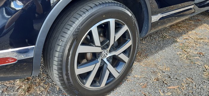 2017 Volkswagen Touareg Monochrome 7P MY18 Four Wheel Drive BLACK