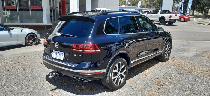2017 Volkswagen Touareg Monochrome 7P MY18 Four Wheel Drive BLACK