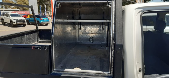 2014 Toyota Hilux Black Limited Edition KUN26R MY14 4X4 Dual Range GLACIER WHITE