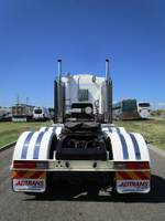2009 KENWORTH K108 null null WHITE