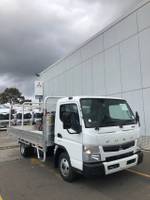 2019 FUSO CANTER 515 null null White