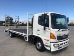 2012 Hino FD 1124-500 Series BEAVERTAIL