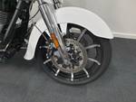 2019 Indian CHIEFTAIN DARK HORSE WHITE White