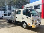 Hino 300 Series 616 Crew CAB Tradeace