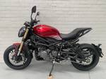 2021 Benelli 2021 Benelli 750CC 752S Road Red