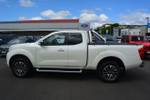 2018 Nissan Navara ST-X D23 Series 3 4X4 Dual Range White