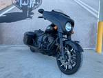 2019 Indian CHIEFTAIN DARK HORSE BLACK ThunderBLACKSmoke
