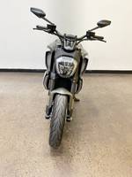 2019 DUCATI DIAVEL 1260 (SANDSTONE GREY) Grey