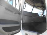 2007 FREIGHTLINER ARGOSY 101'' White