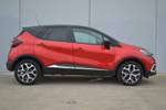 2017 Renault Captur Intens J87 RED WITH BLACK