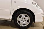 2004 Toyota Tarago GLi ACR30R MY03 Powder White
