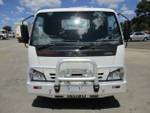 2007 ISUZU NPR 200 MEDIUM TRADEPACK White