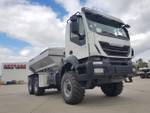 2021 IVECO TRAKKER 6X6 SOUTHERN SPREADER null null white