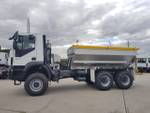 2021 IVECO TRAKKER 6X6 SOUTHERN SPREADER null null white
